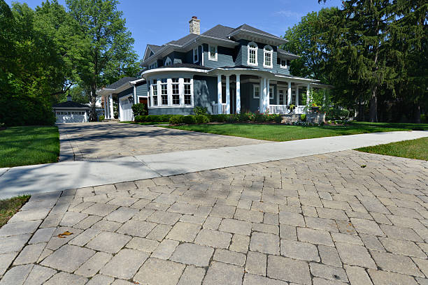 Best Permeable Paver Driveway  in Valrico, FL